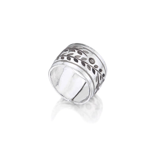 Leaf & Branch Ring TR183