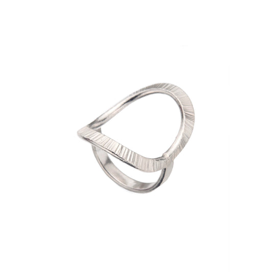 Crescent Light Ring TR218