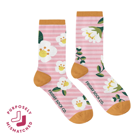 Women's Pink Stripes Socks: Women’s 5 – 10