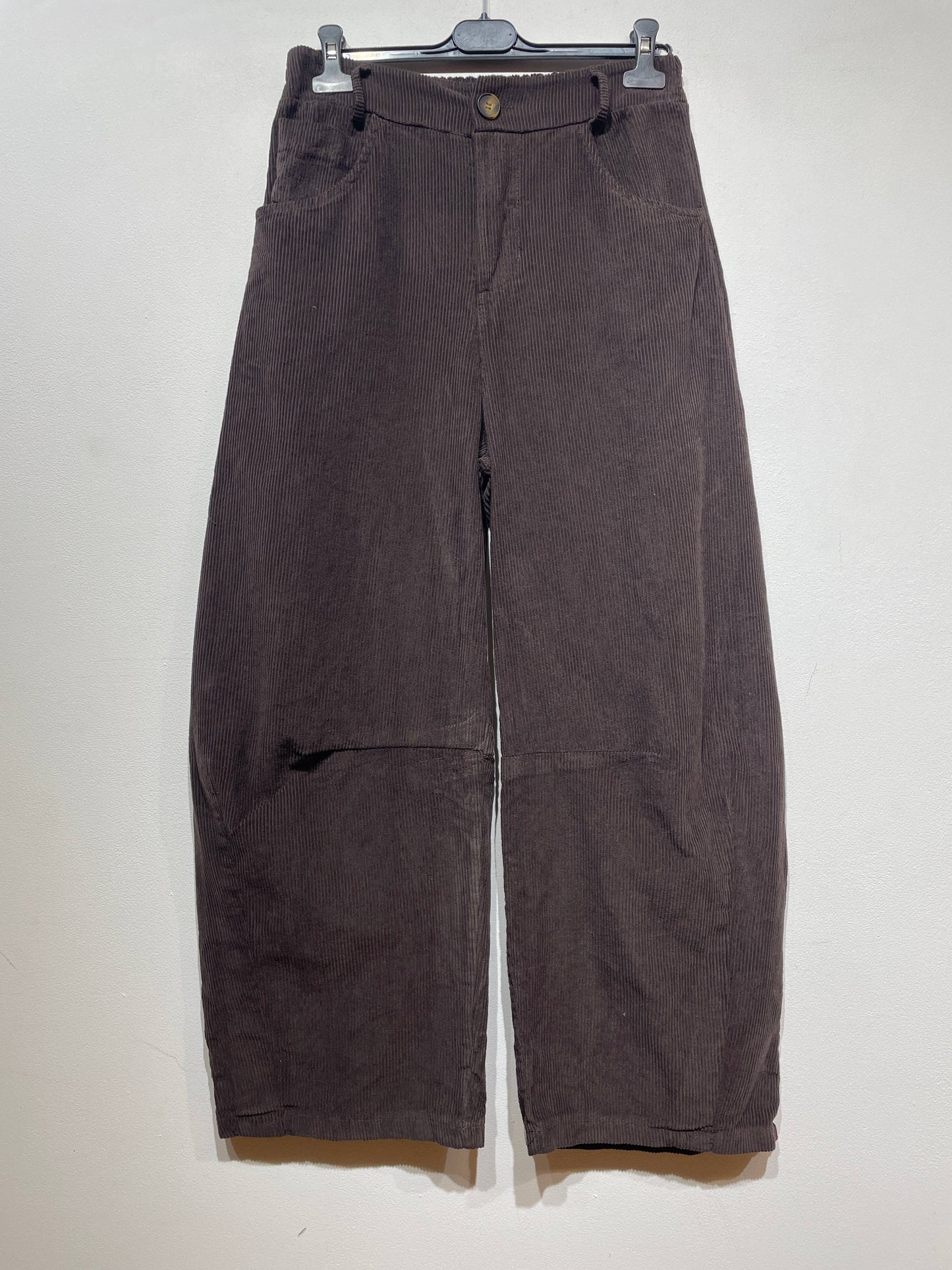 77503 VELVET TROUSERS WITH POCKETS, IN COTTON: ROUILLE