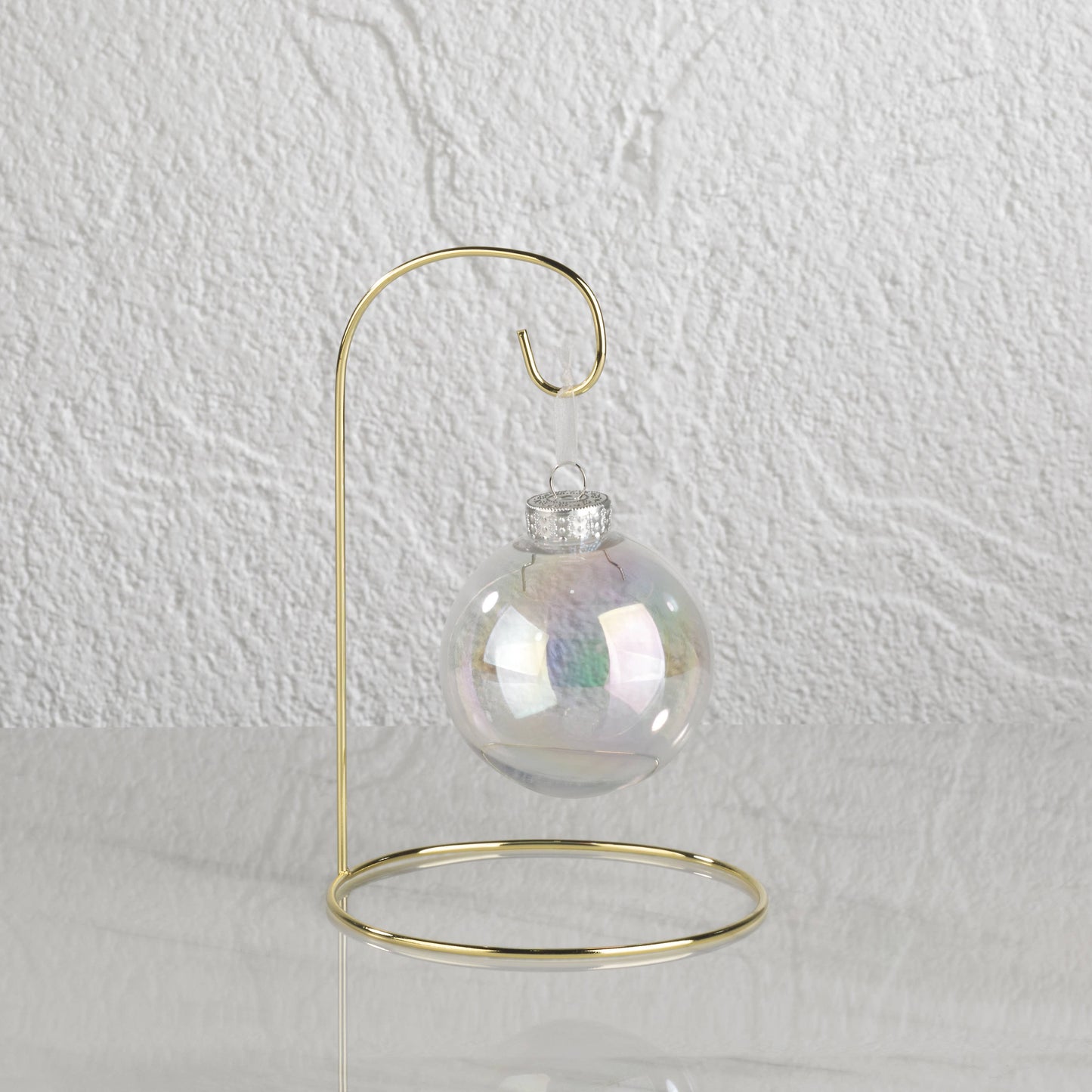 Brass Wire Ornament Stands: Brass / 10.5"
