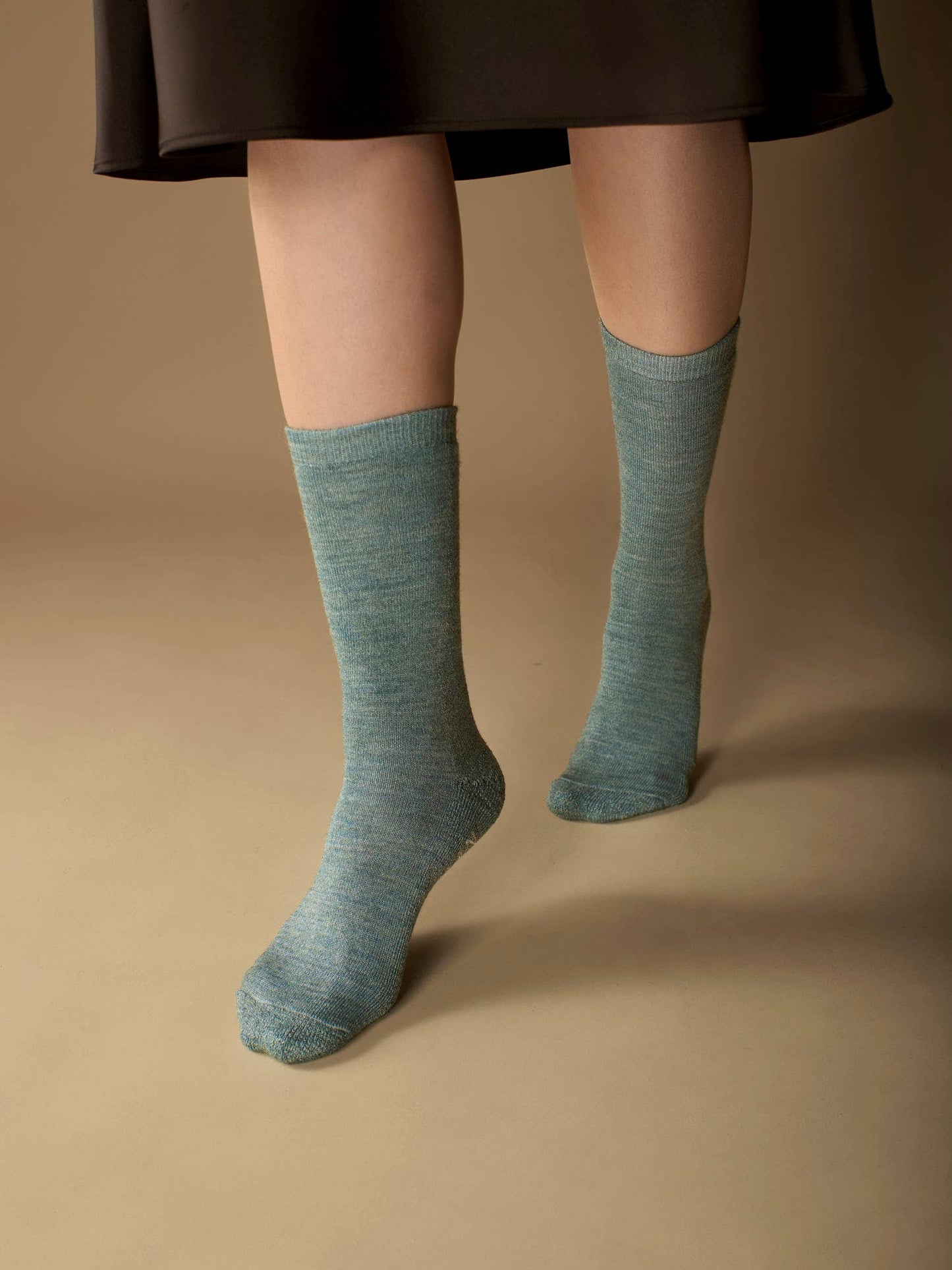 Solid Alpaca Socks | Light Cushion Socks | Crew Socks: Lilac / Medium