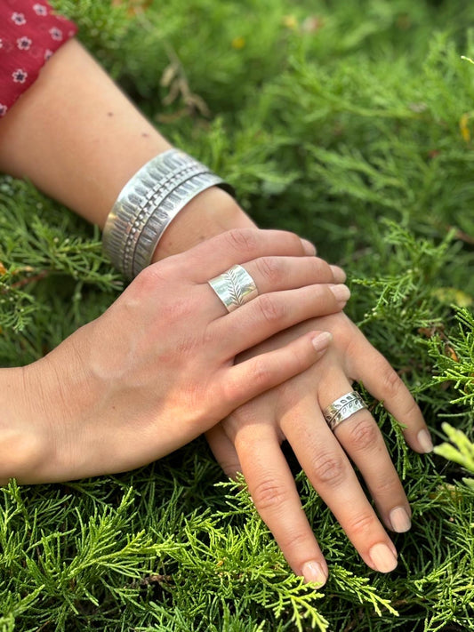 Wind Leaf Ring TR167