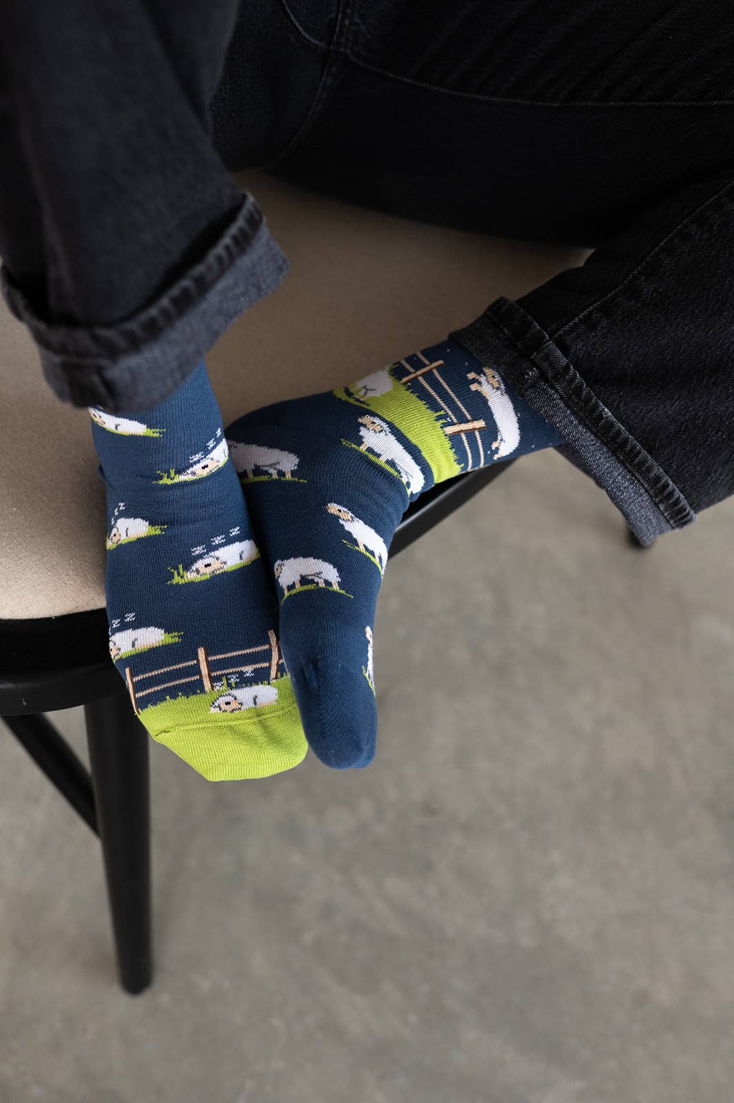 Women's Jumping Sheep Socks: Women’s 5 – 10