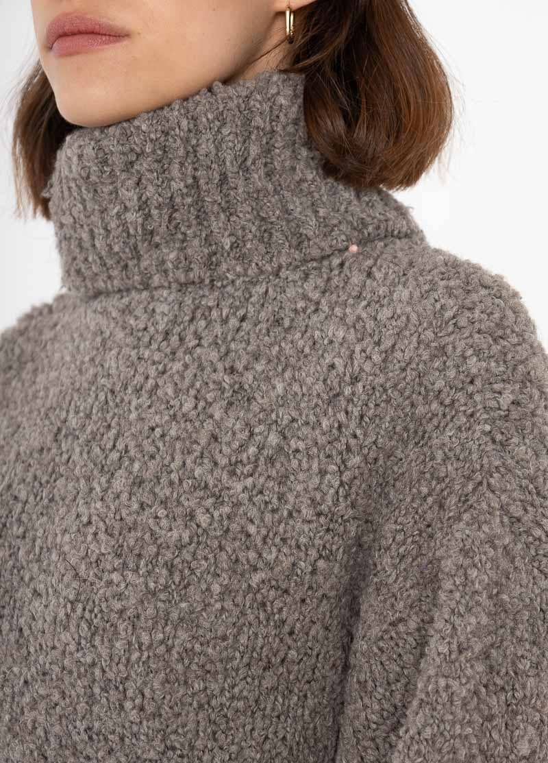 9241 SWEATER FALL WINTER CLOTHING: Bordeaux