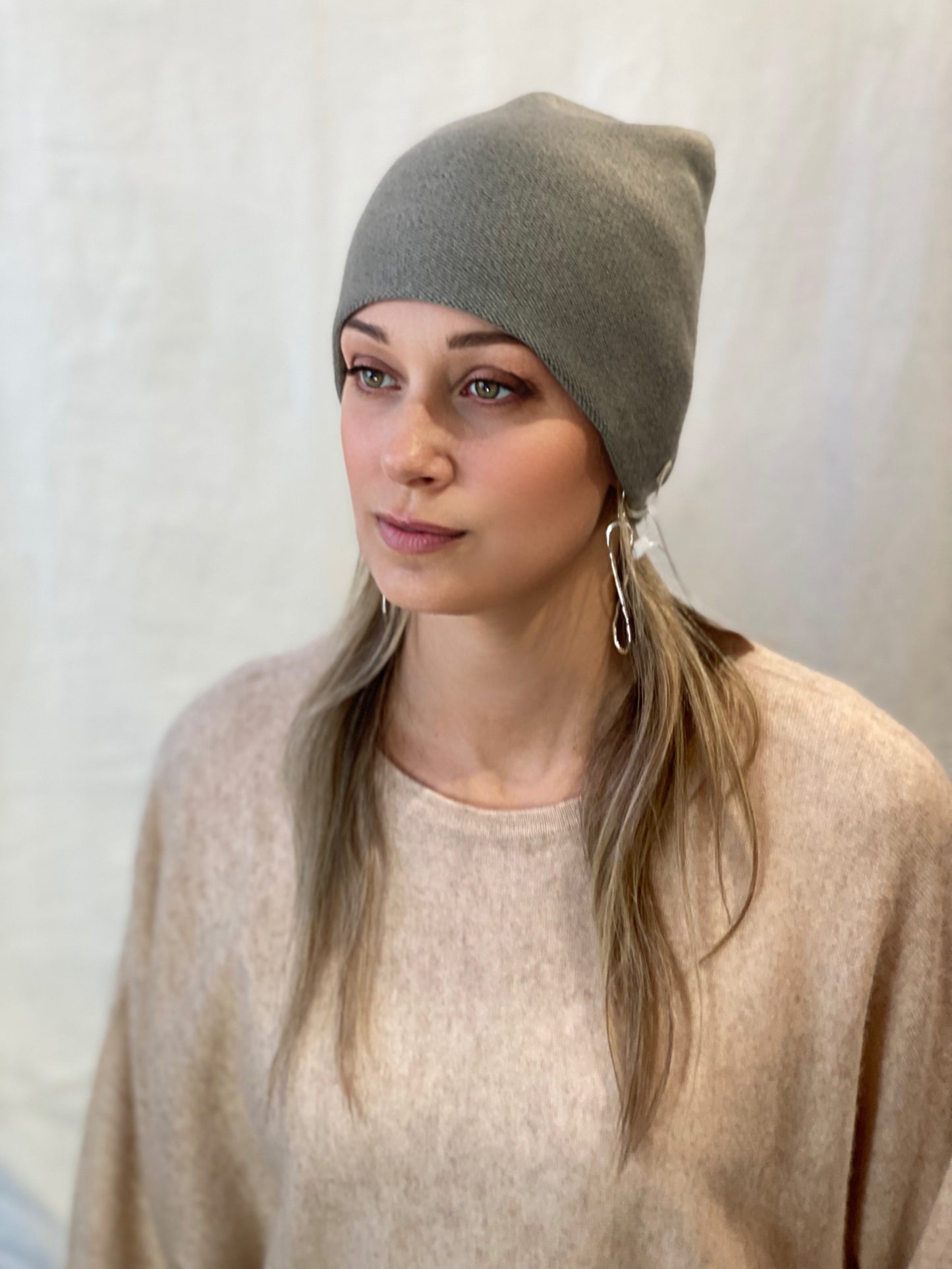 100% Pure Cashmere Butterfly Sweater Ivory Cream