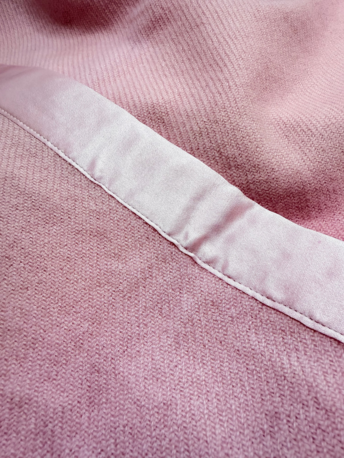 Smooth Pink Baby Cashmere Blankets with Satin Edge