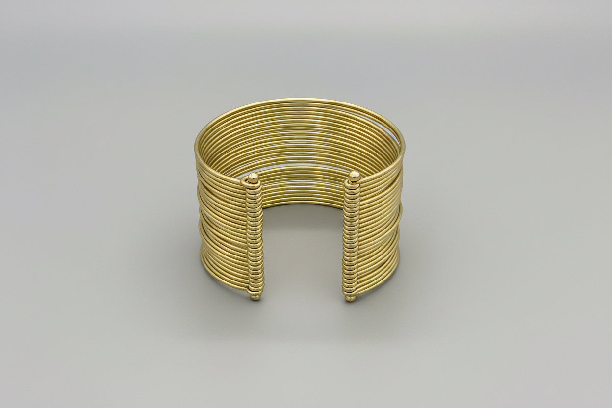 Cuff wires brass