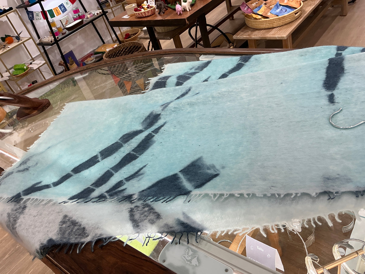 Felted Cashmere Two-Tone Tie Dye Sky Blue Dark Blue