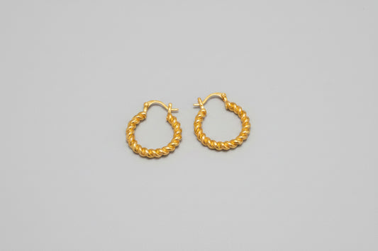 Twisted hoop design brass earring