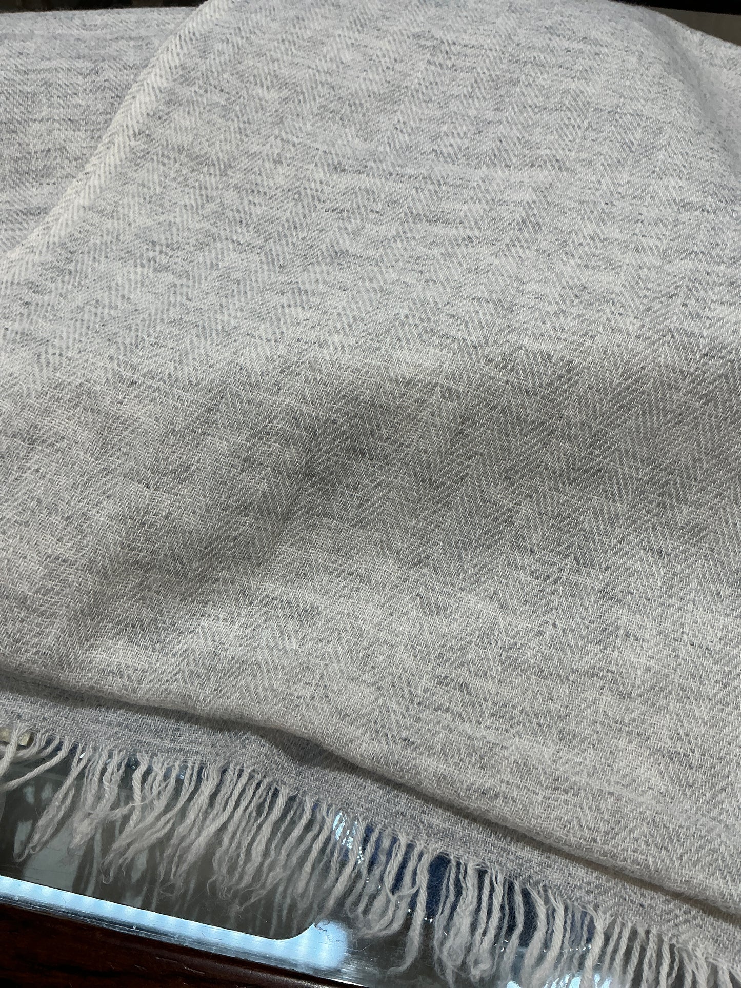 100% Cashmere light grey Herringbone