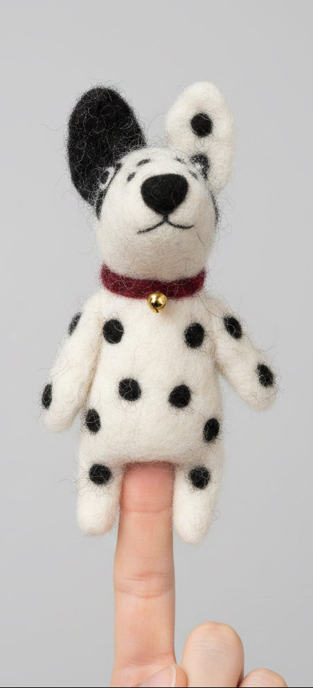Finger puppets Cats and dogs