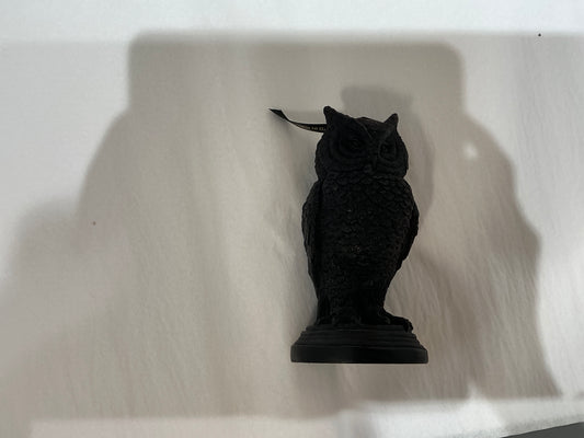 Owl candle black