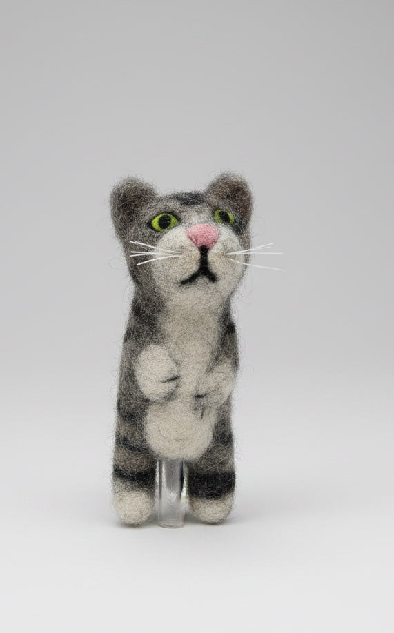 Finger puppets Cats and dogs