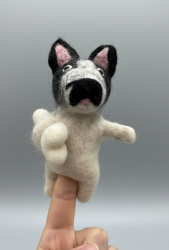 Finger puppets Cats and dogs