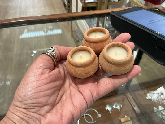 Mini terracotta tea lights