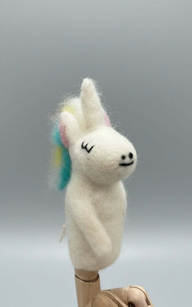Finger puppets Dragons and unicorns